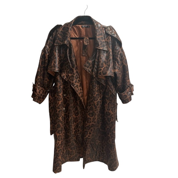 Leopard Print Women's Trench Coat - Picture 2 of 11
